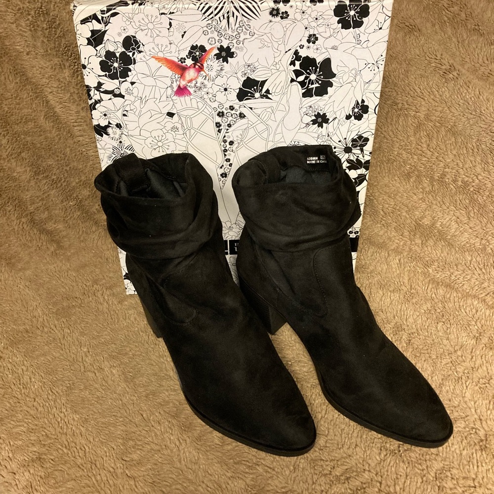 New Chinese Laundry Kalie Boot Black Size 8.5
